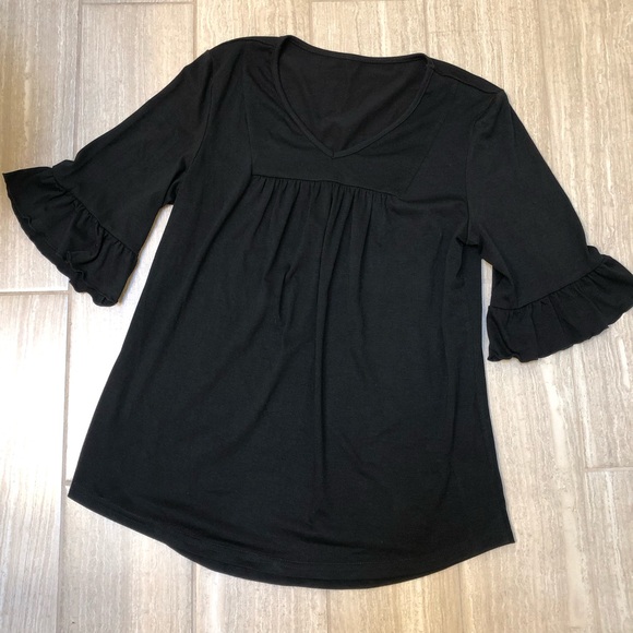 Lomon Tops - Lomon Black Women's Top 3/4 ruffle sleeves Size S
